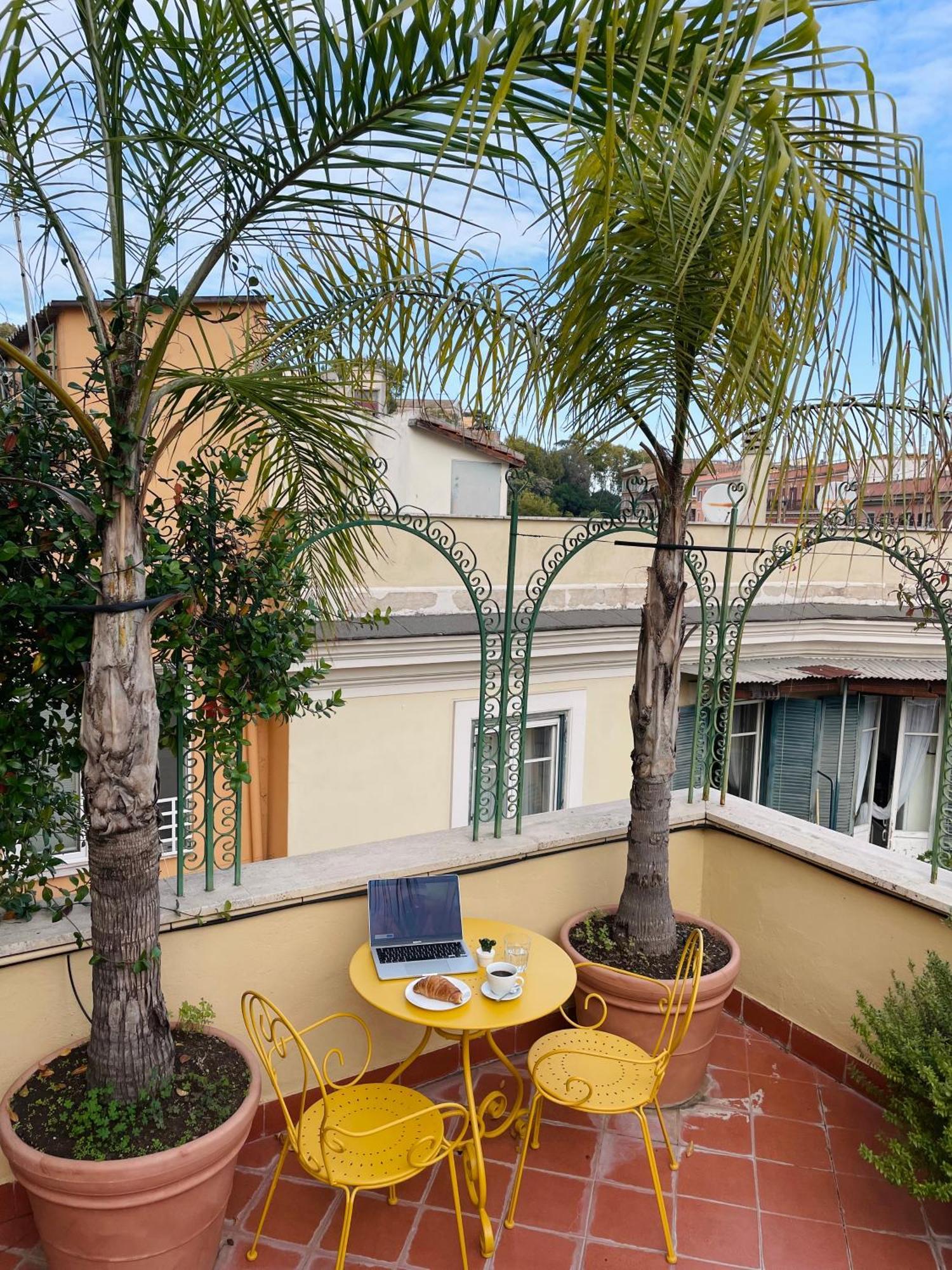 Terrazza Munira Trastevere Rome Exterior photo