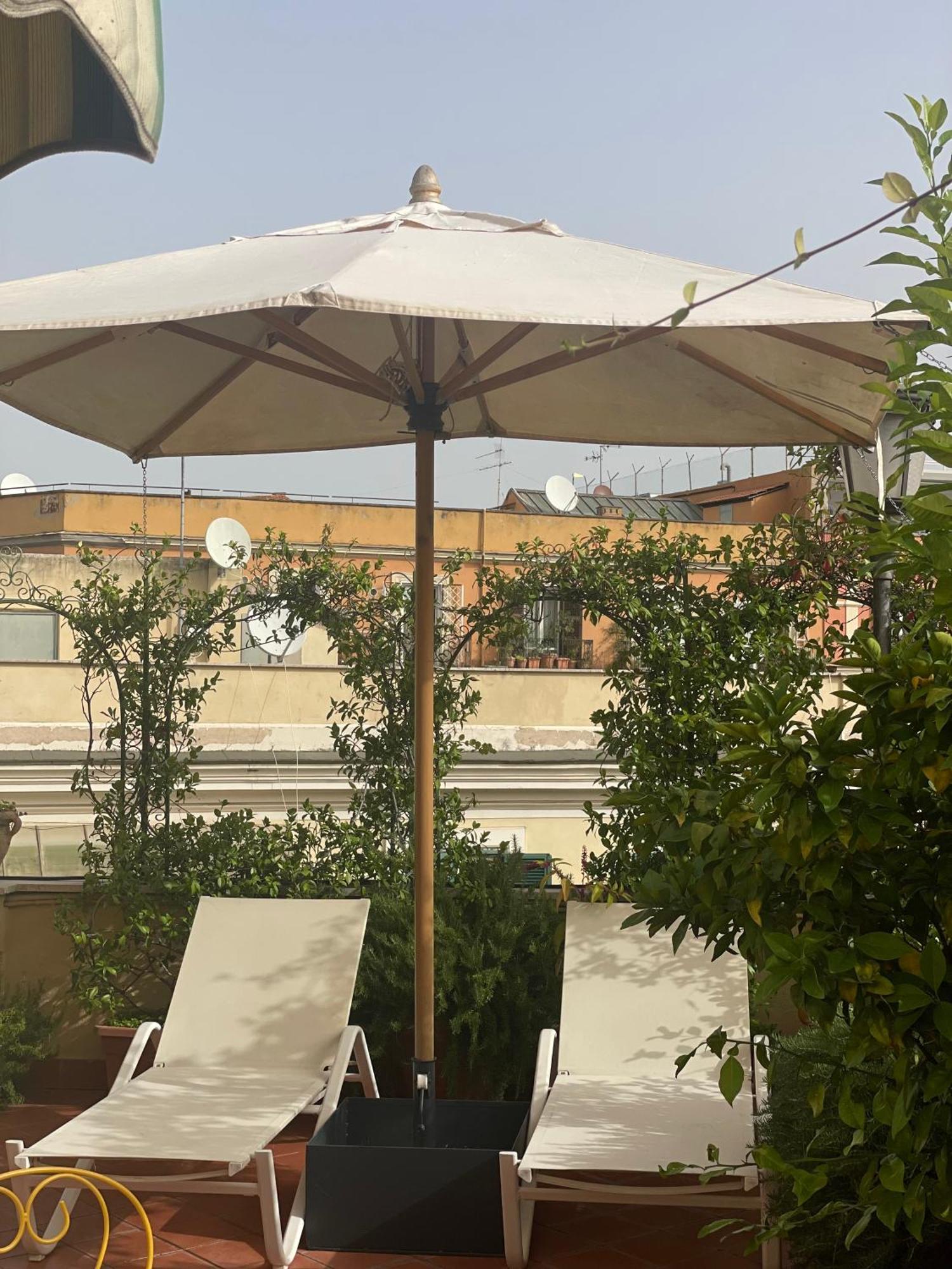 Terrazza Munira Trastevere Rome Exterior photo
